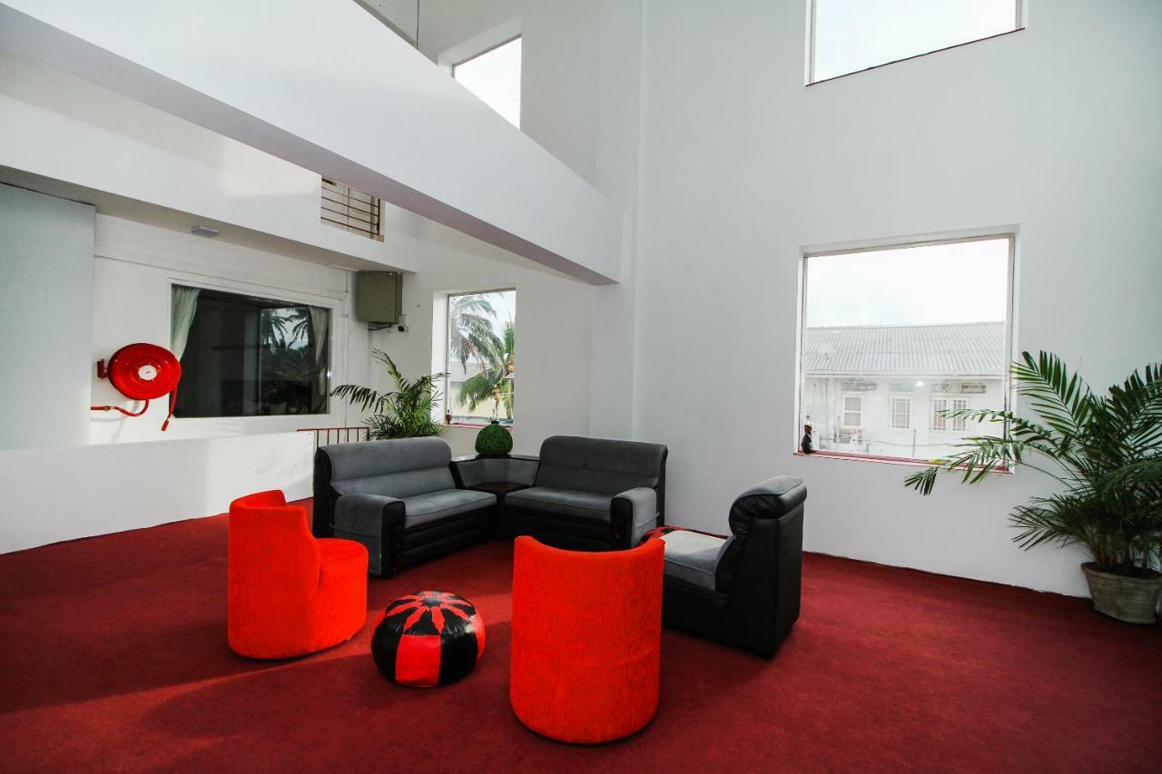 Hotel Nelly Marine Colombo Exterior photo