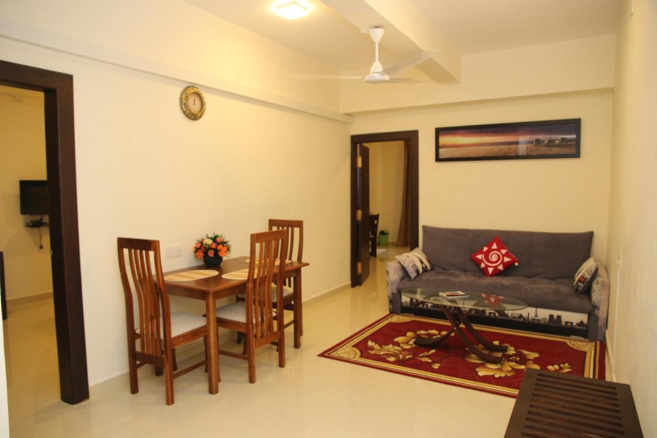 Hotel Nelly Marine Colombo Exterior photo